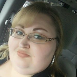 Meet your Posher, Bobbi